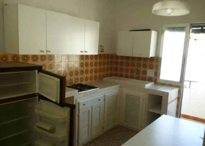 Arlecchino מלון דירות 3*